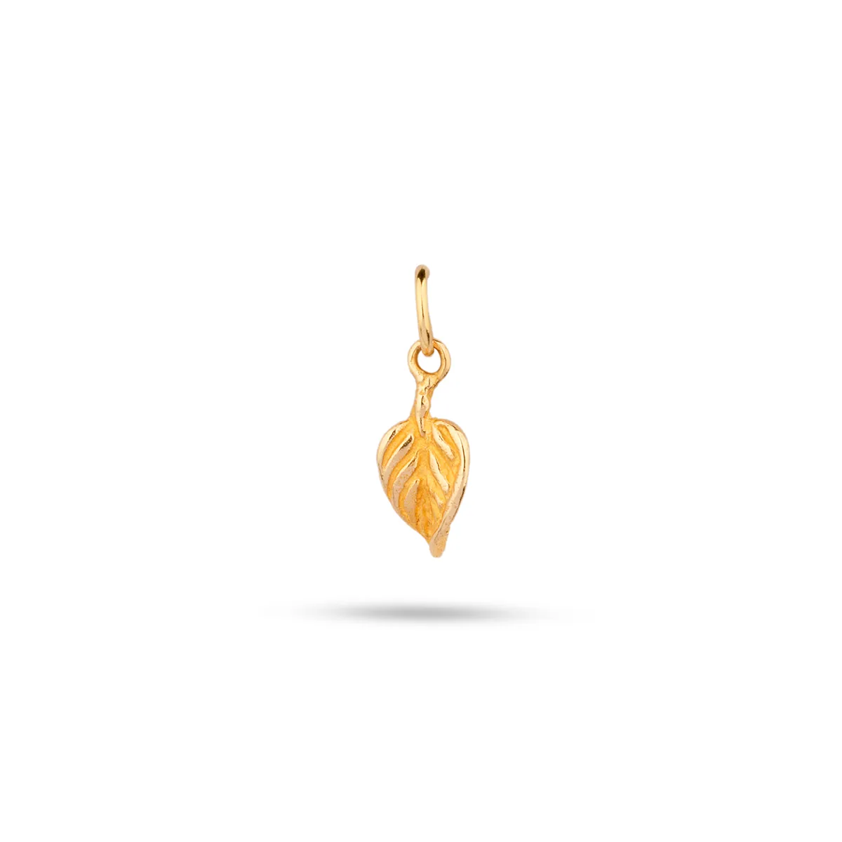 آویز برگ کد NAS025